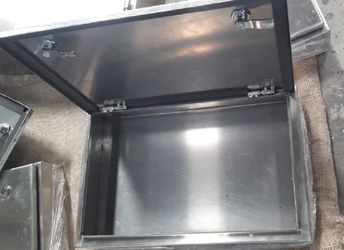 stainless-steel-panel-box-500x500